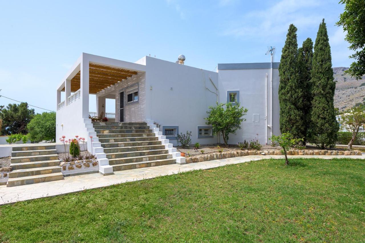 Villa Evelyn Pefki 外观 照片